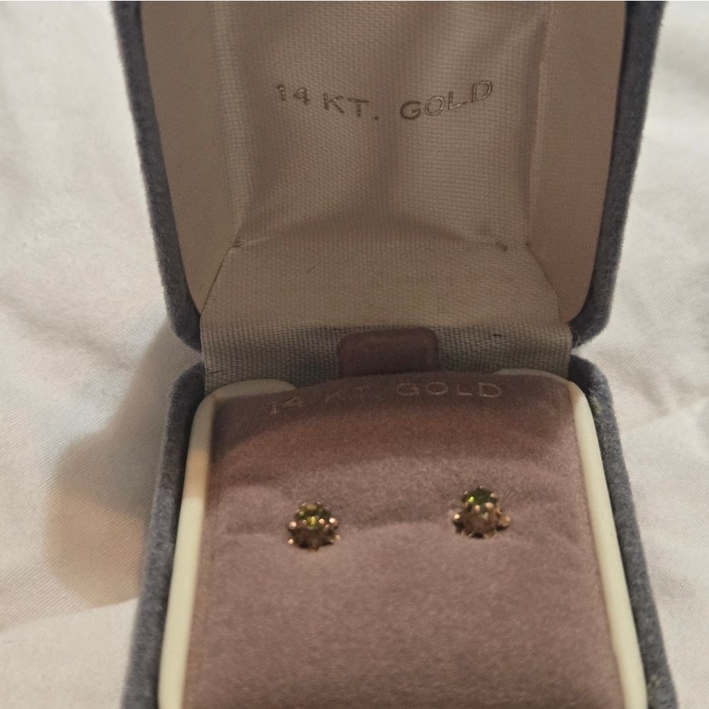 14k Gold Earrings Vintage Estate Sale Find 120$